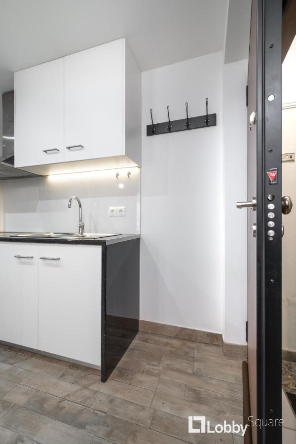 Embassy Studio By Lobbysquare Athens Ngoại thất bức ảnh